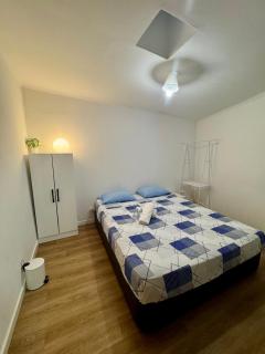 Quarto central em Lisboa - Lisboa - 0