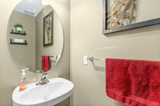 3 bdrm House-Quick Mountain Access, Pool Table, AC - Calgary - 6