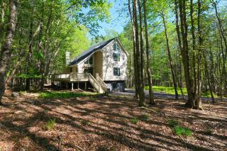 Scandinavian Bliss Hot Tub, Gameroom, Ev Charger - Gouldsboro - 1