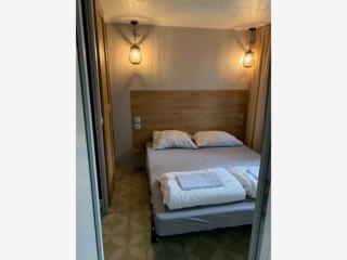 Tranquil pine forest chalet in Antwerp Kempen - 9