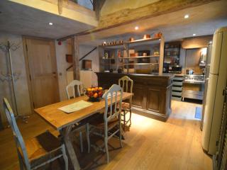 Magnificent Manor in Vresse-Sur-Semois with Sauna - Vresse-sur-Semois - 4