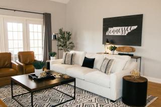 Sprawling Sylvan Park Estate - Nashville - 7
