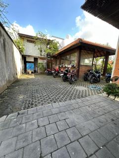 Villa Paving - 0