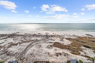 Pool & Spa - Beachfront - Golf - King Bed - Gulf Highlands - 1