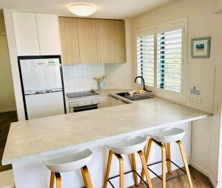 Campbells Cove Unit 11 - Caloundra - 4