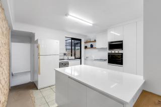 Central Cairns Stay with Pool Spa & BBQ - Cairns North - 3