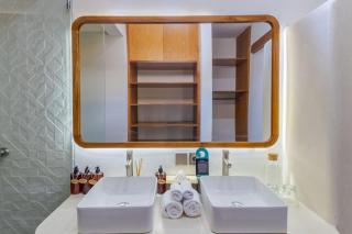 Villa Sylvia by Pertama Stay - 2