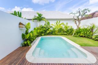 Villa Sylvia - 1BR Private Villa in Canggu - Kerobokan - 3