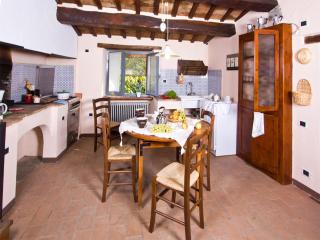 Pretty Holiday Home in Acqualagna with Swimming Pool - Acqualagna - 2