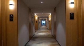 Kunming Greenlake View Hotel - Kunming - 2