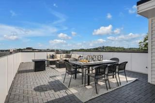 Honky Tonk Hangout - Minutes to Downtown - Rooftop - Nashville - 5