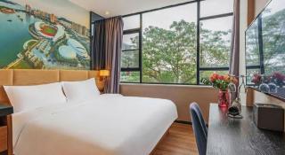 Chonpines Hotel North Xiamen Station Jimei University - Xiamen - 1
