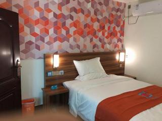 PAI Hotel Guangzhou Baiyun International Airport Zhongluotan Zhuliao Metro Station - Guangzhou - 1