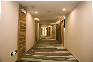 Borrman Hotel Guilin Two Rivers and Four Lakes Elephant Hill Park - Guilin - 4