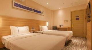 City Comfort Inn Wuhan Guanggu Textile University - Wuhan - 1