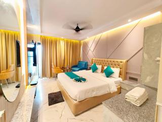 A LUXUARY HOTEL DREAM!LAND Near Sea Beach And Jagannth Temple - Fully Air Conditioning Luxuary Rooms - Lift - Restaurant & Parking Facilities - Four Star Hotel In Puri - Puri - 0