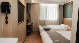 Green Tree Inn Express Tangshan Kaiping District Government - Tangshan - 1