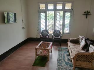 J10 Homestay - Jāmb - 3