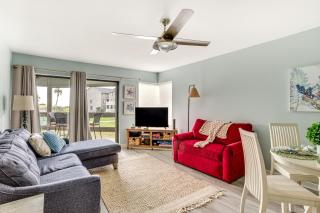 Oceanfront Condo in Harbor Island Community! - - 7