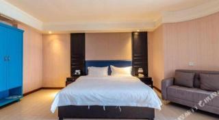 Super 8 Hotel Guiyang Qianling Park Ruijin North Road - Guiyang - 2