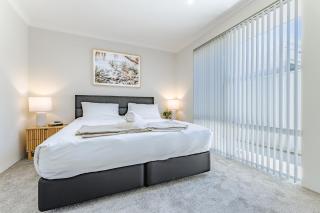 Bright & Airy 3-Bed House Near Rockingham Beach - Rockingham - 1