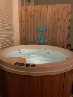 Beachside Getaway- Jacuzzi Fire Pit 3-Min Walk to Beach - Gulf Shores - 6