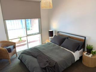 Villa on Clarke Newtown - Geelong - 8