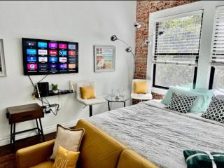 Studio Oasis in Hollywood - Los Angeles - 0