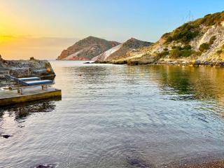 Utopia boutique villa on-in the water between 2 seas ideal 5 people - Areti - 0