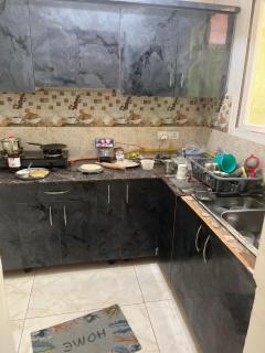 2 BHK fully furnished guest apartment - ghaziabad - Ghaziabad - 7