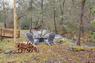 Secluded Creekside Cabins with Hot Tubs - Perfect - Cosby - 9