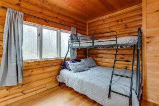 Secluded Creekside Cabins with Hot Tubs - Perfect - 5