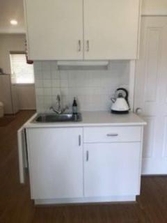 Glen Waverly Farmstay - 8
