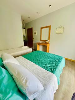 Simadhes bed&breakfast - Himare - 0
