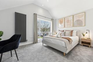 Stunning Detached Property - Cambridge - 1