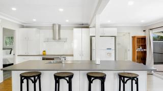Umina Beach Stays - - 6