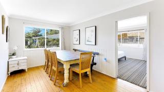 Umina Beach Stays - - 5