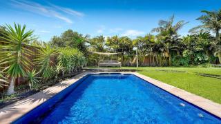 Umina Beach Stays - - 2
