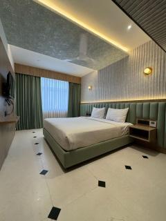 Yuvraj Land Mark - 7