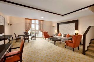 Hawthorn Suites by Wyndham Al Khobar - Khobar - 5