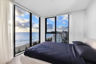 Sandbar Private Apartments - Hosted by Burleigh Letting Company - Gold Coast - 4