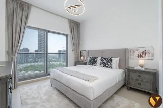Vogue Brand New Spacious Two Bedroom Apartment with Pool, Kids Area, Scenic 10th Floor Views - 8