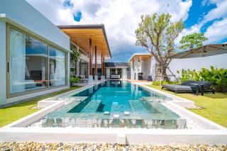 Amazing 3BR Pool Villa with lush garden and lap pool near Laguna - - 0