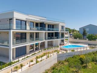 Apartina Boutique Suites - 0