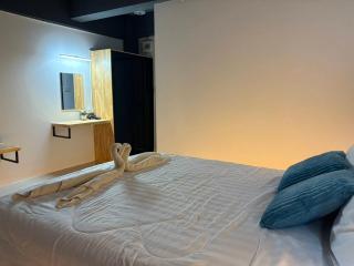 Irich Bang Hua Suae 6kms from BTS Pu-Chao - 2