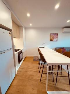 Prospect Box Hill 2BR Apt - Box Hill - 4