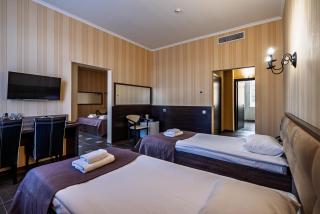 Hotel Verhovina - Kyiv - 1