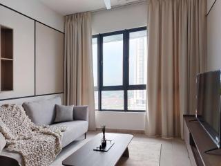 Premium one-bedroom - Nearby MRT - Seri Kembangan - 3