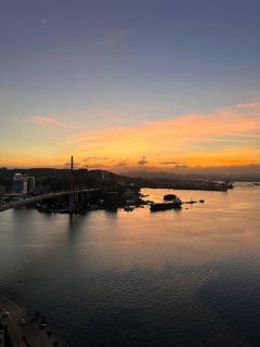 Apartment on 27th & 32nd floor,Ha Long Bay view & Bai Chay Bridge - Ha Long - 9