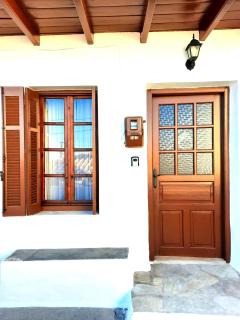 Adamantia's Home - Glossa - 4